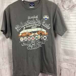 College World Series 2011 Tee Shirt M